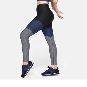 Outdoor Voices Size Large 7/8 Springs Leggings Colorblock Black Blue Gray